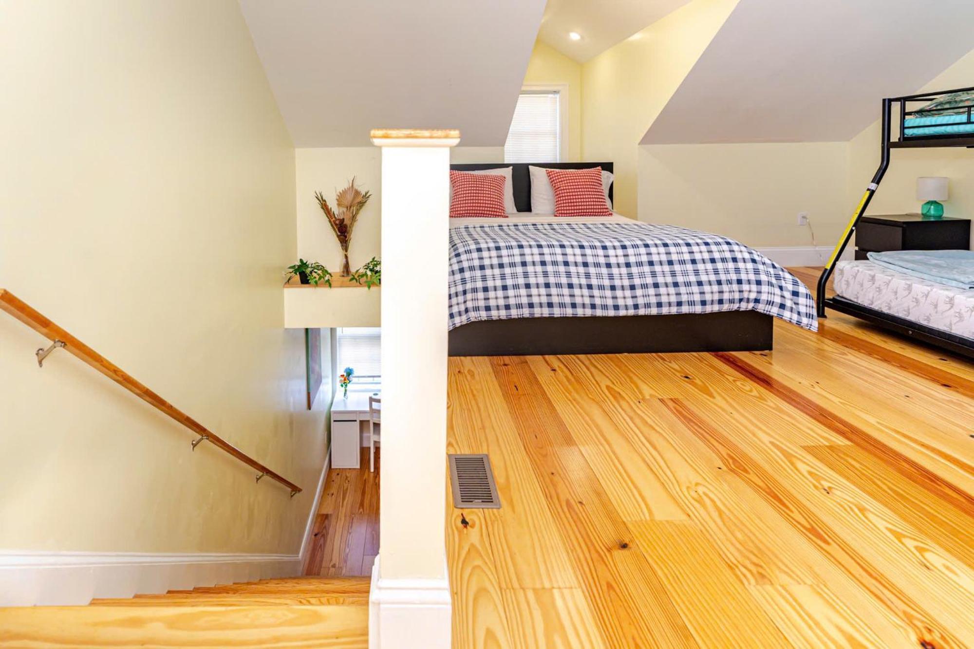 37 - 3Br Quincy - Cozy Townhouse Near Blue Hills Apartment Екстериор снимка
