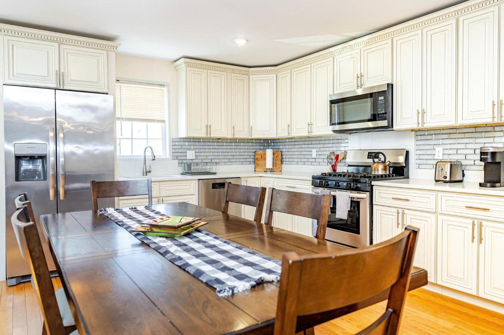 37 - 3Br Quincy - Cozy Townhouse Near Blue Hills Apartment Екстериор снимка
