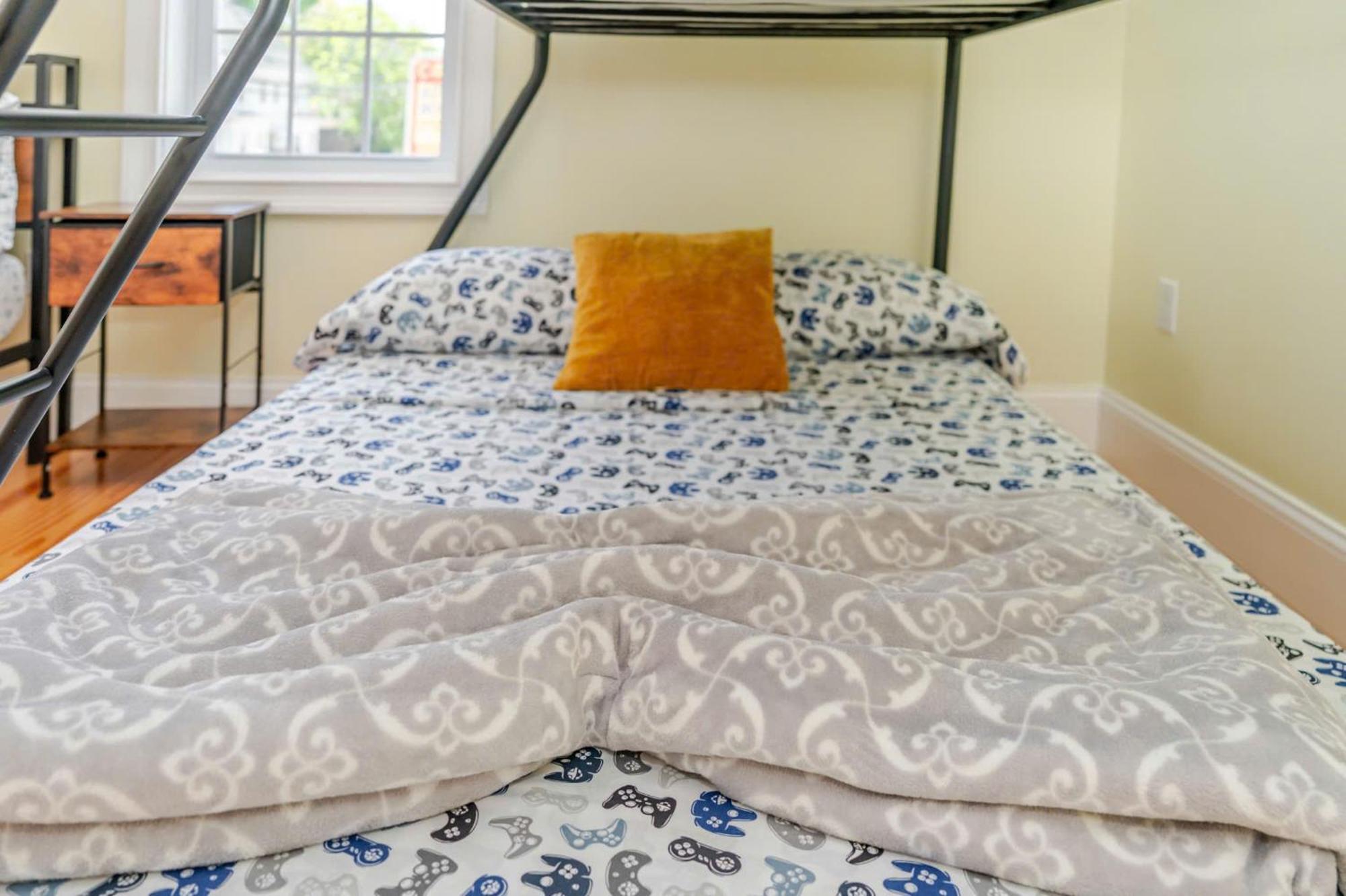37 - 3Br Quincy - Cozy Townhouse Near Blue Hills Apartment Екстериор снимка
